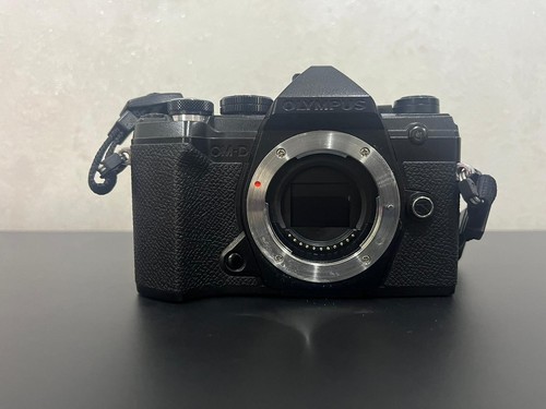 Olympus mark iii - om-d,