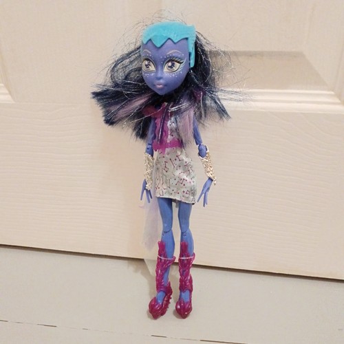 Monster high doll boo york - high,