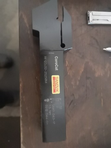 Utensile per scanalature - utensile,