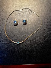 Set collana e orecchini