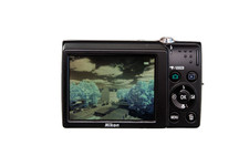 Fotocamera a infrarossi Nikon