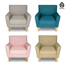 Poltrona in tessuto e piedi in