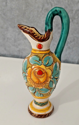 Piccolo vaso ceramica - in,