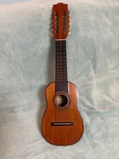 Strumento vintage fatto a mano