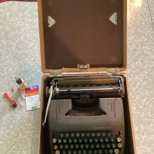 Macchina scrivere portatile - macchina, da