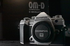 [US Duty Paid] Olympus OM-D E-M5 Mark III 20,4MP fotocamera digitale mirrorle...