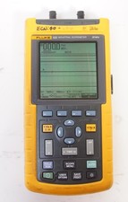 Fluke 123 Industrial ScopeMeter Oscilloscopio/Multimetro/DMM/Scope Meter AS-IS