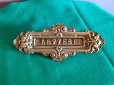 OGGETTO VINTAGE BUCA DELLE LETTERE IN METALLO BRUNITO CM 27,5X12X6 CIRCA