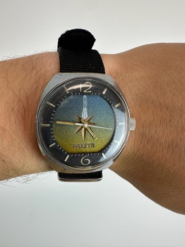Raro orologio meccanico