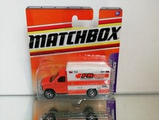 MATCHBOX 08 FORD E-350 AMBULANZA IN ARANCIONE SU BLISTER
