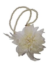 Collana Artigianale lunga in Perle sintetiche con Pendente in Tessuto e Piume