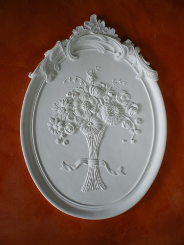 Bassorilievo gesso bianco - in,
