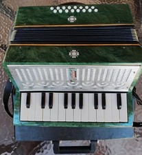 Fisarmonica A Piano Russa Vintage