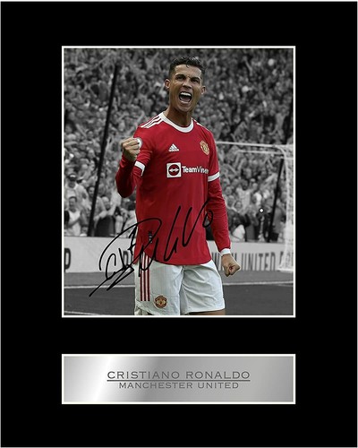 Cristiano ronaldo print signed - ronaldo,
