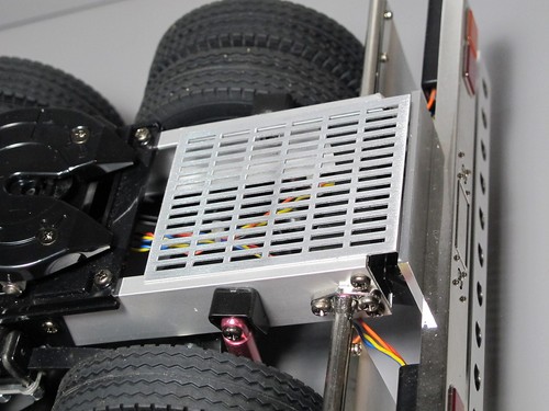Aluminum chassis rail cover - rail,