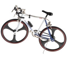 Modello bici corsa - di,