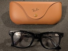 Raybans Wayfarer Smart Glasses
