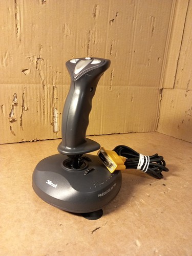 Joystick trust predator - joystick,