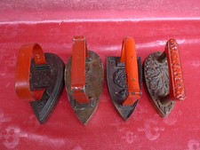 4 Bella, vecchio Ferro da Stiro __ Totale Oltre 7,4kg __