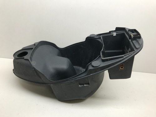 Vano porta casco sotto sella - vano,