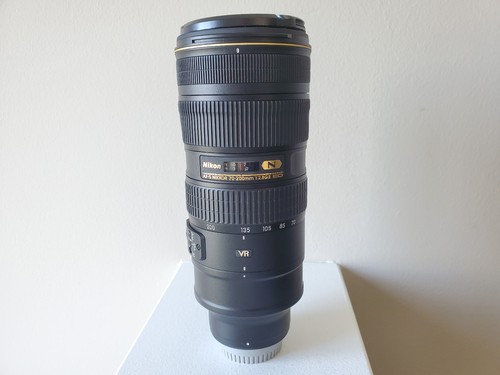 Nikon nikkor 200 mm - 70-200,