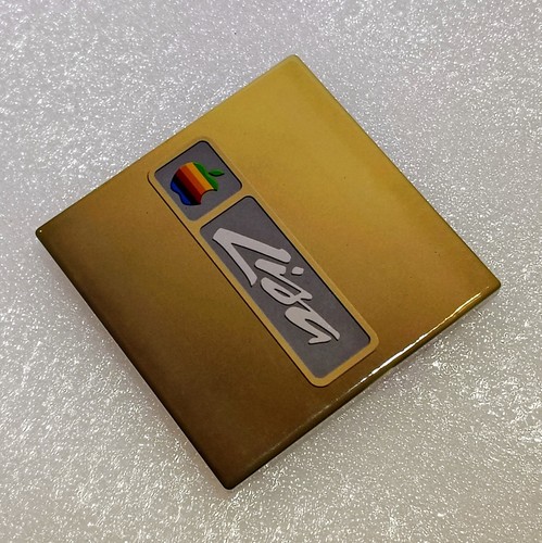 Apple lisa retro computer set - apple,