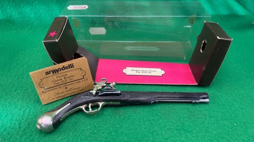 Armodelli uniwerk pistolone - uniwerk,