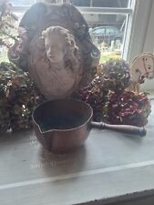 belle casserole en cuivre