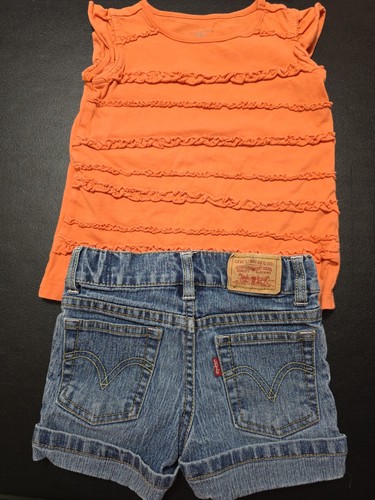 Pantaloncini corti con polsini