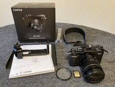 Fujifilm X-E1 Camera and Lens