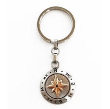 Portachiavi uomo “Rosa dei Venti” in acciaio con dettaglio in oro