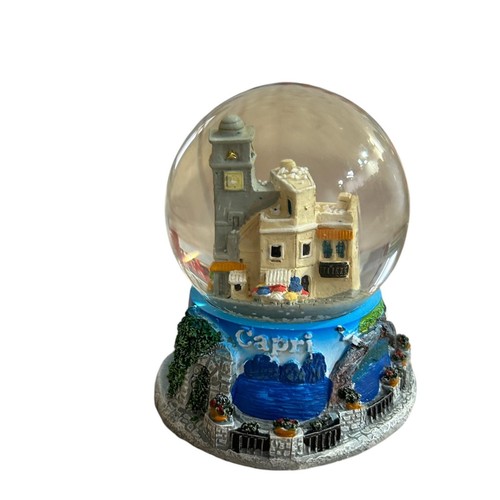 Sfera vetro con neve capri - di,