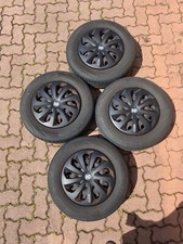 4 PNEUMATICI ESTIVI R14 + 4 COPRICERCHI + 4 CERCHIONI IN FERRO - QUASI NUOVO