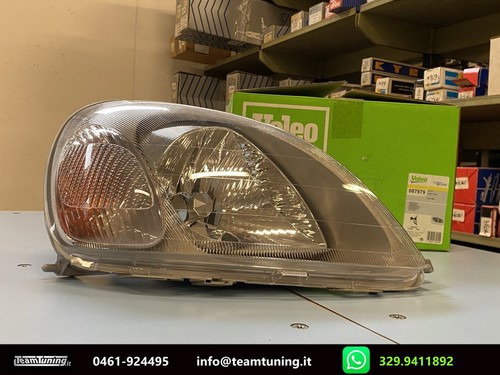 Toyota yaris proiettore - toyota,