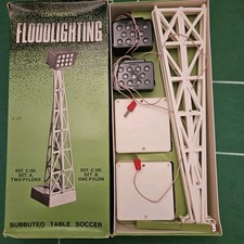 Subbuteo Floodlights Coppia