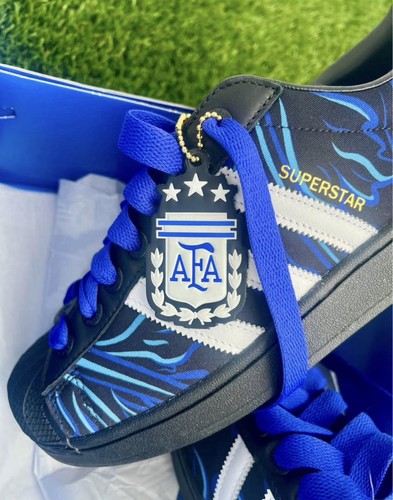 Scarpe adidas mondiali 2026 - adidas,
