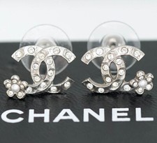 CHANEL CC Logos Rhinestone
