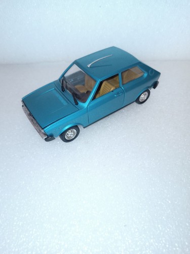 Volkswagen polo polistil - polistil, 1:25
