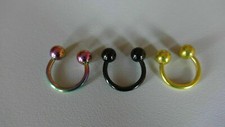 1X Ferri Di Cavallo INTIM LIPPE ORECCHIO NASO HELIX Palla 4Mm Rainbow, Nero, Oro