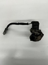 1748265 valvola egr per FORD FOCUS C-MAX CAP (10/03-12/08) 1.6 TDCI 2003 Usato