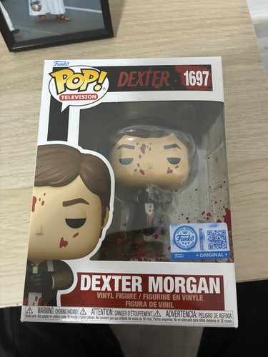 Dexter morgan bloody funko - morgan,