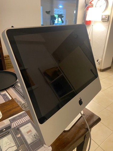 Imac modello - 20”, (2008)