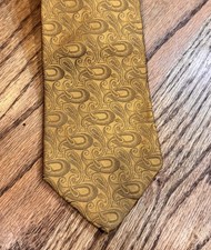 Andrew’s Ties Gold Paisley