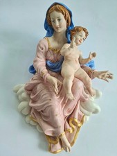 Capoletto Madonna sulle nuvole