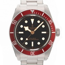 TUDOR Black Bay