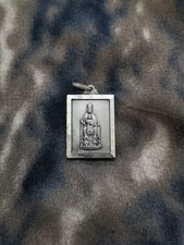 Ciondolo Madonna in argento 800 lavorazione artigianale misure mm24 x mm 18