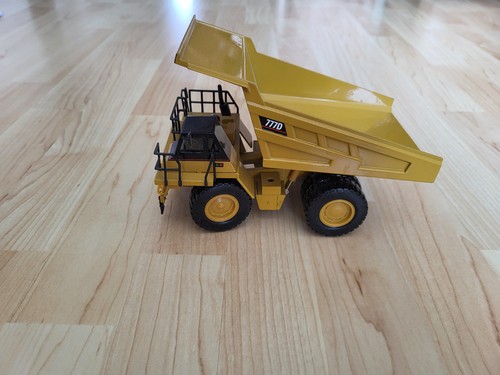 Caterpillar dumper 777d - caterpillar,