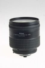 Nikon AF Nikkor 2,8-4,0/24-85