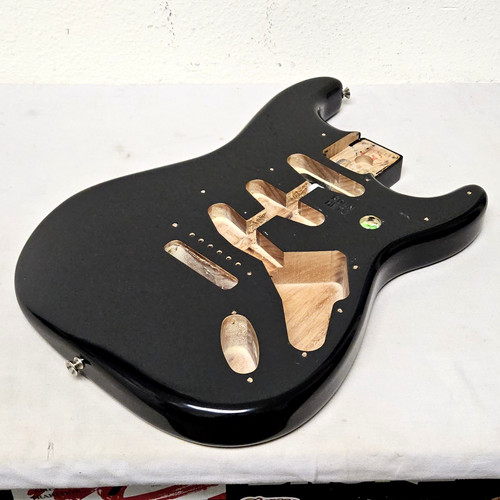 2025 fender road worn black - road,