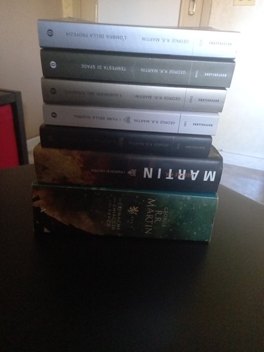 Lotto libri trono - lotto, 10